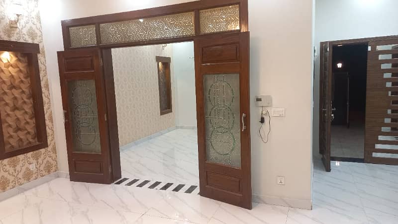 LOWER PORTION OF 10 MARLA BRAND NEW SPANISH LUXURY EXCELLENT IDEAL HOUSE FOR RENT IN OVERSEAS B BLOCK BAHRIA TOWN LAHORE 23