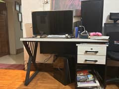 computer table and chair  /gaming table/study table