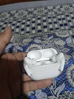 Airpods pro Leateast model