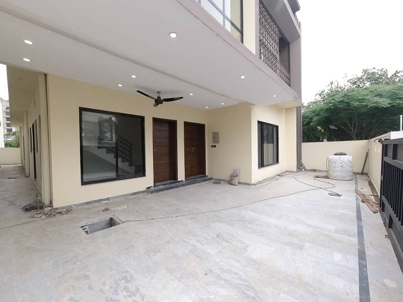 Brand New 14 Marla Dubble unit House Available For Sale Zaraj Housing Society Islamabad 7