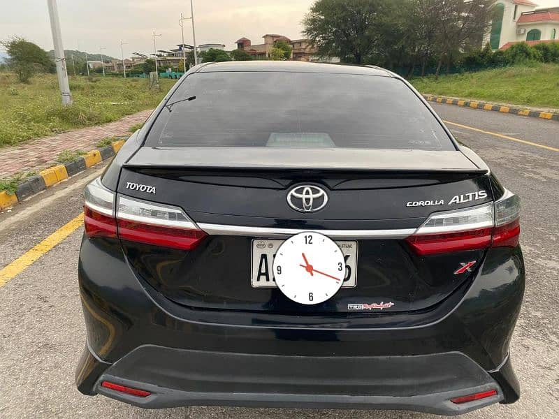 toyota corolla altis 2021 for sell urgent need money 2