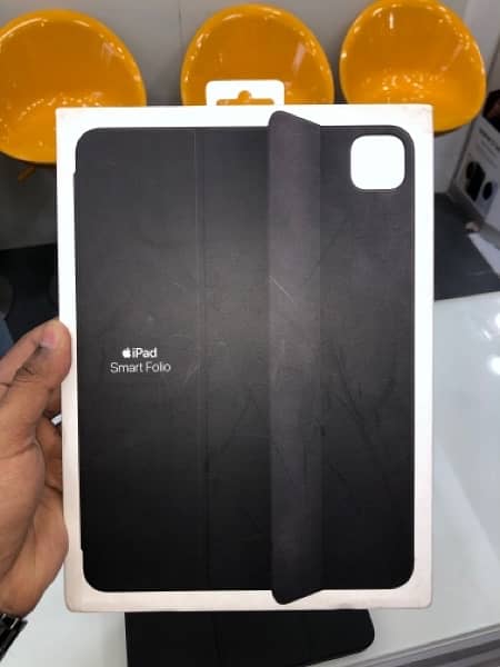 Ipad Pro 11inch 256GB+apple pencil+Apple case 7