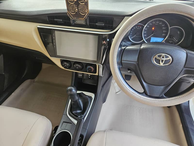 Toyota Corolla GLI 2017 10