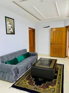 One bedroom flat for short stay like (2 to 3 hrs) for rent in bahria town