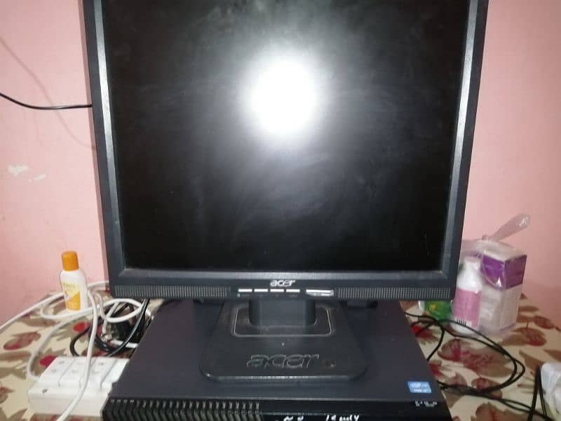 Acer Lcd for sell 1