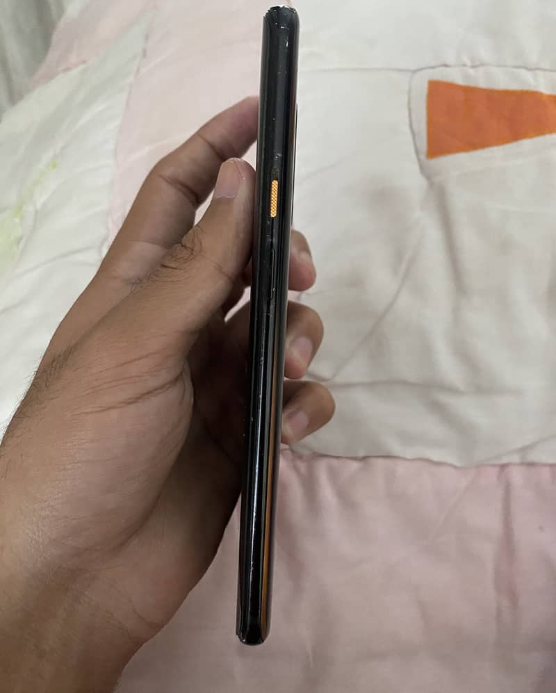 OnePlus 7t pro McLaren edition 1