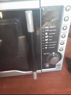 Microwave Oven full size not open not repaired