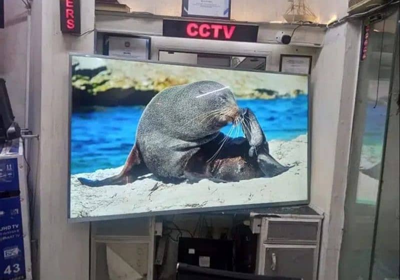 65. INCH ANDROID LED NEW SAMSUNG 4k ips display. 03228083060 1