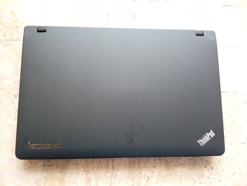 Lenovo Thinkpad E520,i7 QuadCore (2nd generation)8gb ram,500GB 1