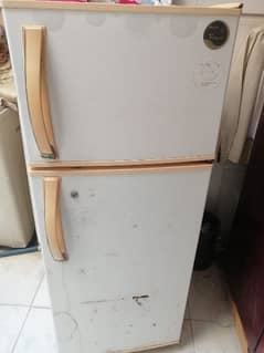 refrigerator/Fridge