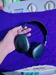 Headphone P9 cambo Fresh condition only box open . noise cancellation