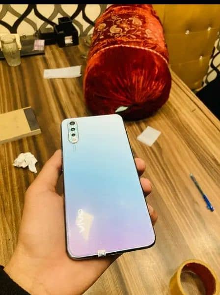 Vivo S1 8Gb 256Gb Lush Condition 0