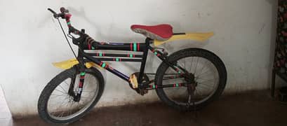 nissan hybrid cycle with 10/10 condition size medium