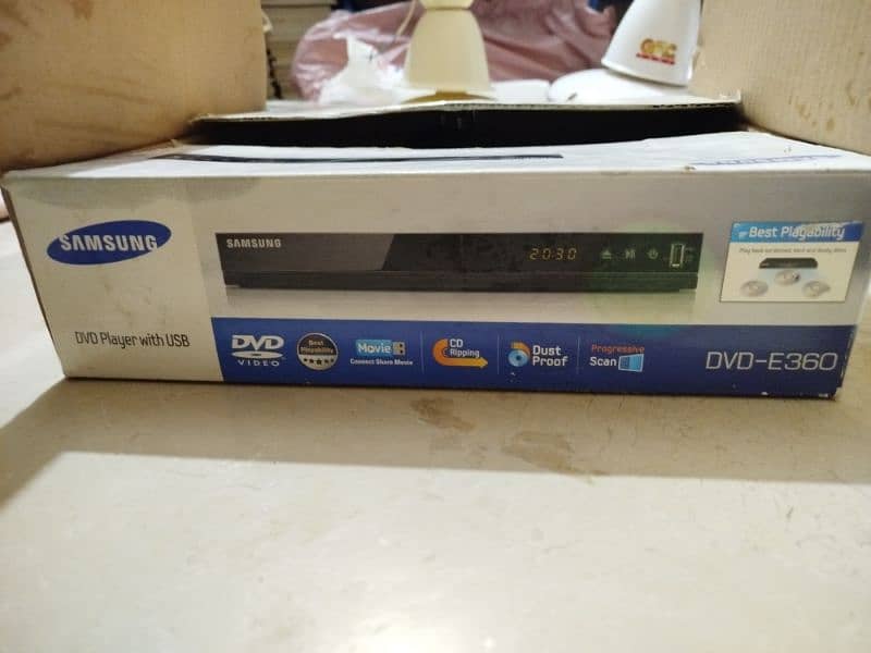 SAMSUNG DVD PLAYER E360 1