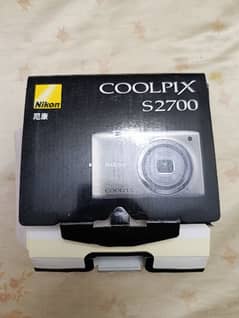 Nikon S2700 Digital Camera 9.5 by 10 condition