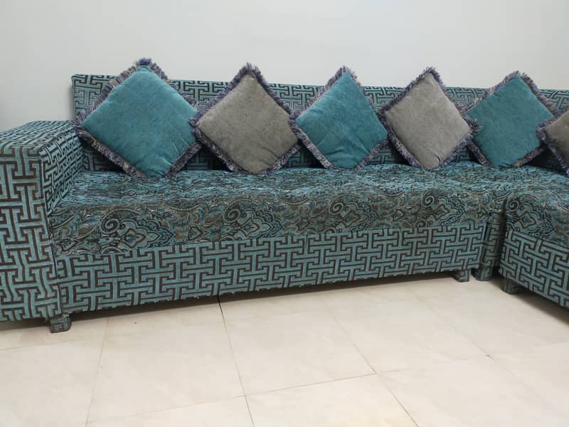 Excellent condition 7 seater Corner Sofa 2