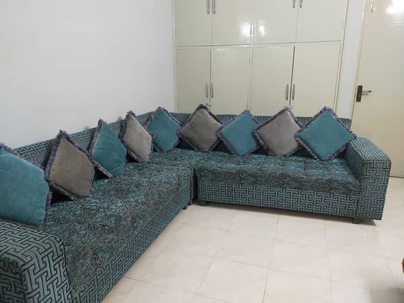 Excellent condition 7 seater Corner Sofa 4