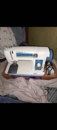 Sewing machine janom