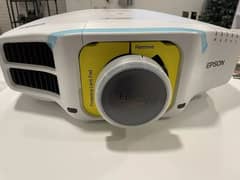 Buy Epson EB-G7800 XGA 8,000 Lumens 3LCD Projector
