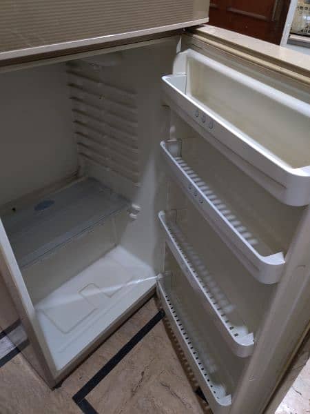 haier fridge/refrigerator/freezer 2