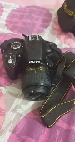 Nikon D3300 24MP ( Mint Condition )