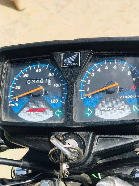 Honda 125 10/10 condition 1