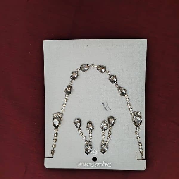 silver color jewellery set 2