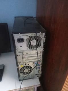 INTEL CORE I3 5th GEN WITH KEY BOARD AND MONITOR  CONTACT 03282934188