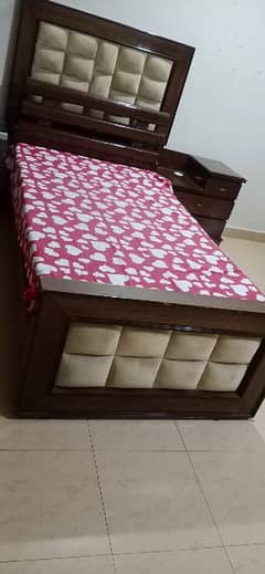 single bed double back poshish