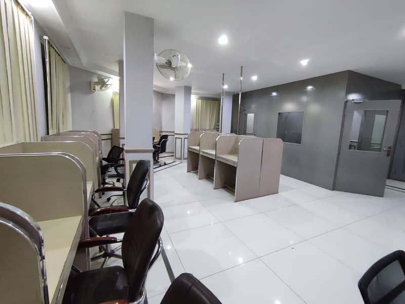 25 Persons Fully Furnished Office Floor On Main Akbar Chowk Johar Town Near Model And Faisal Town 5