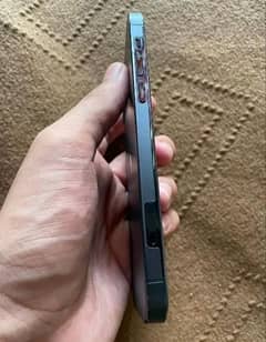 iphone( 12 pro)  jv 91battery health water proof 10/10 condition