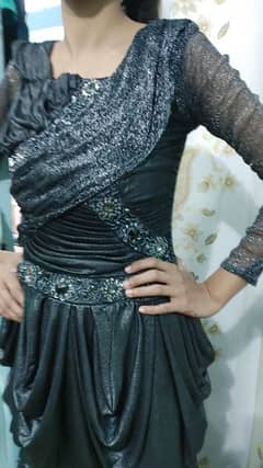 party wear black gown