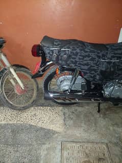 selll 125 honda 2024 model excellent condition new 000 condition hai