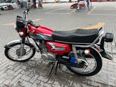 Honda 125 2023 model Lush condition