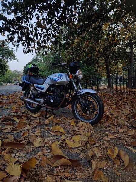 Suzuki GS-450cc heavy bike for sale 1