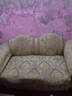 urgent sale 6 seater sofa set