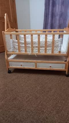 baby cot for sale