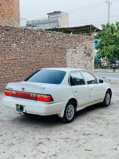 Toyota Corolla XE 1998