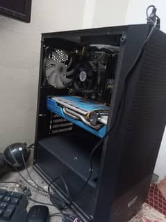 GAMING PC ( i7 4770 + sapphire nitro rx 590 8gb)