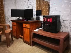 Gaming PC with peripherals for sale