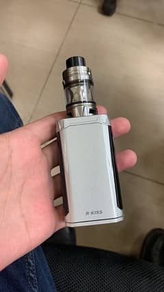 RKISS SMOK WITH FLAVOUR!