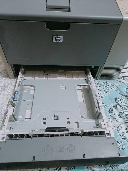 HP Laserjet printer 2040n 3