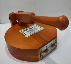 wooden roti maker