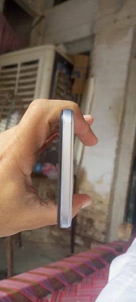 want to sell infinix note 12 6