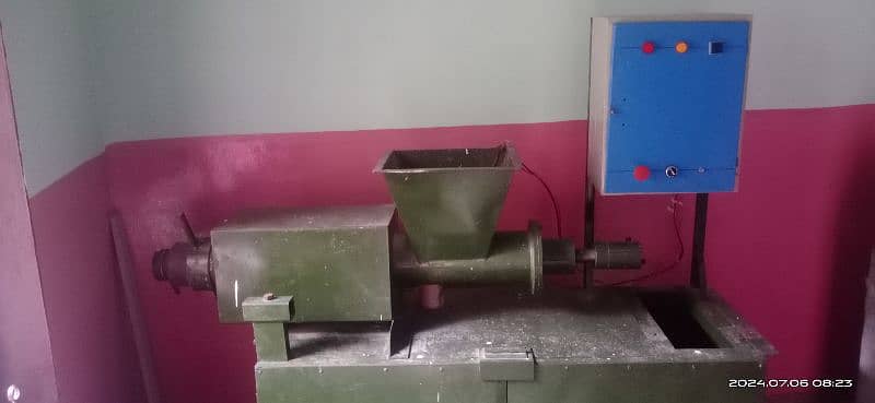 soap making machine 12