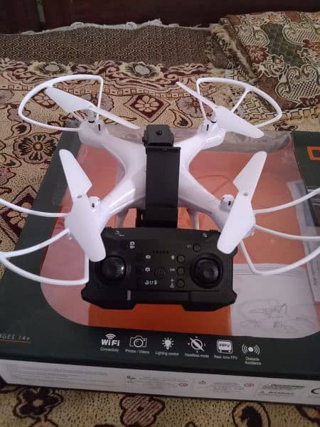 Drone Cemra 4