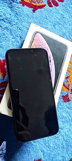 iPhone Xs 64gb pta aprd for sale with box