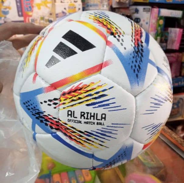 FIFA PROFESSIONAL FOOTBALL THERMAL MOULD PASTING FOOTBALL 2