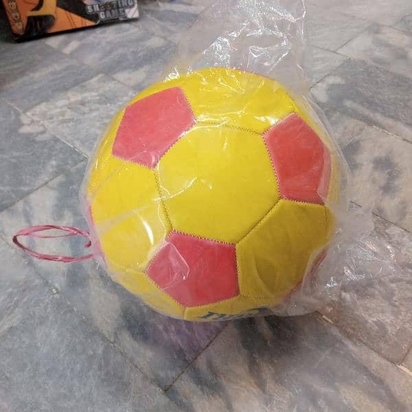 FIFA PROFESSIONAL FOOTBALL THERMAL MOULD PASTING FOOTBALL 3