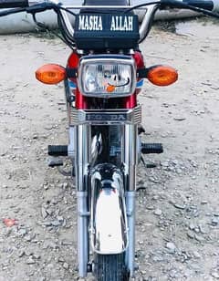 Honda CG 125 model 2009 for urgent sale